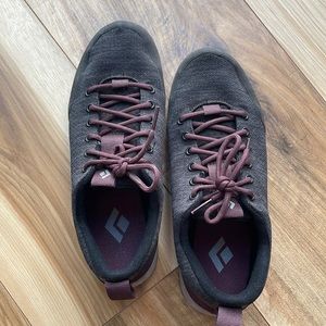 W’s Black Diamond Circuit performance lifestyle approach shoe/ size 8